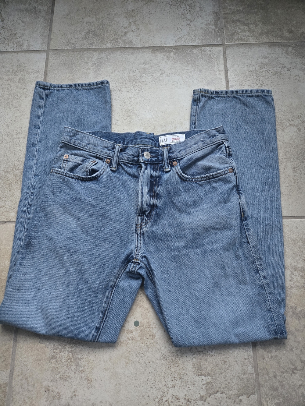 GAP Men's Light Blue Straight-Leg Jeans